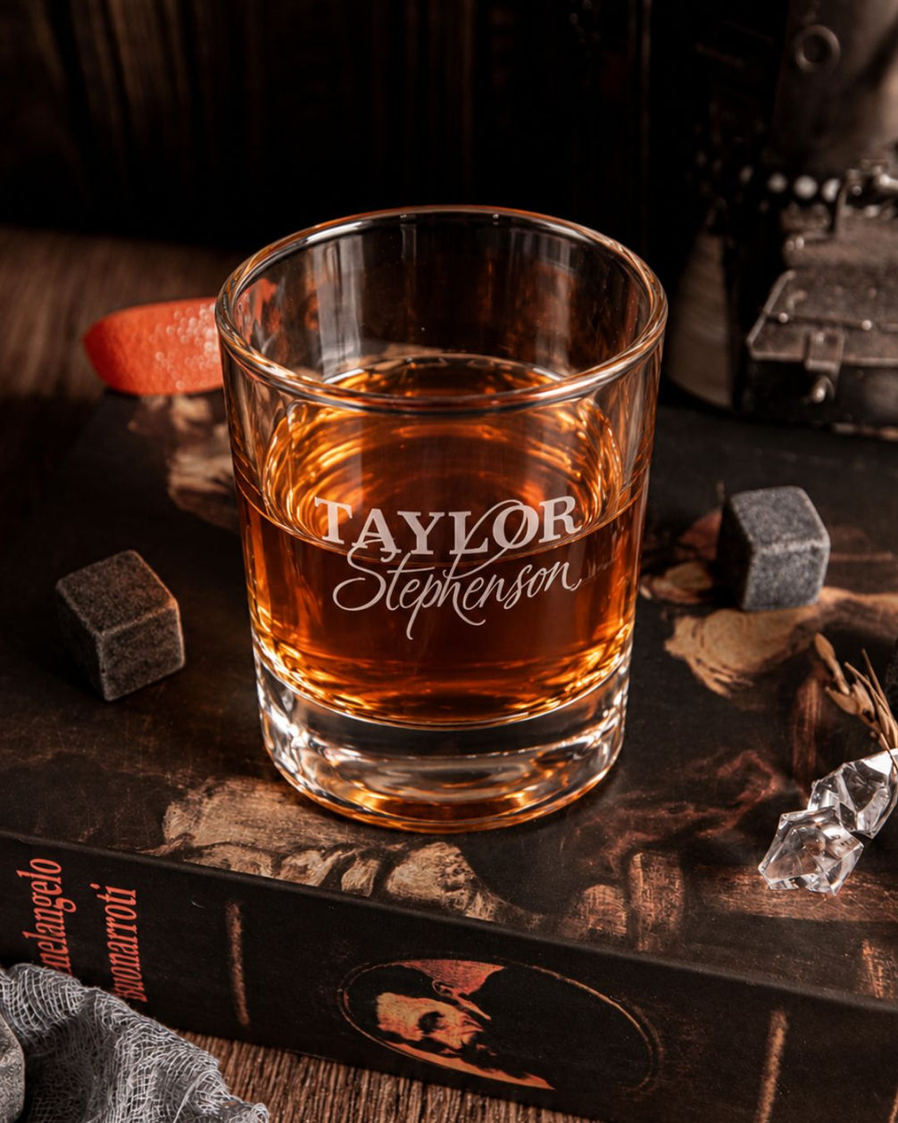 Personalized Classic Crest Whiskey Decanter Gift Set | GS131006 | mockup 05