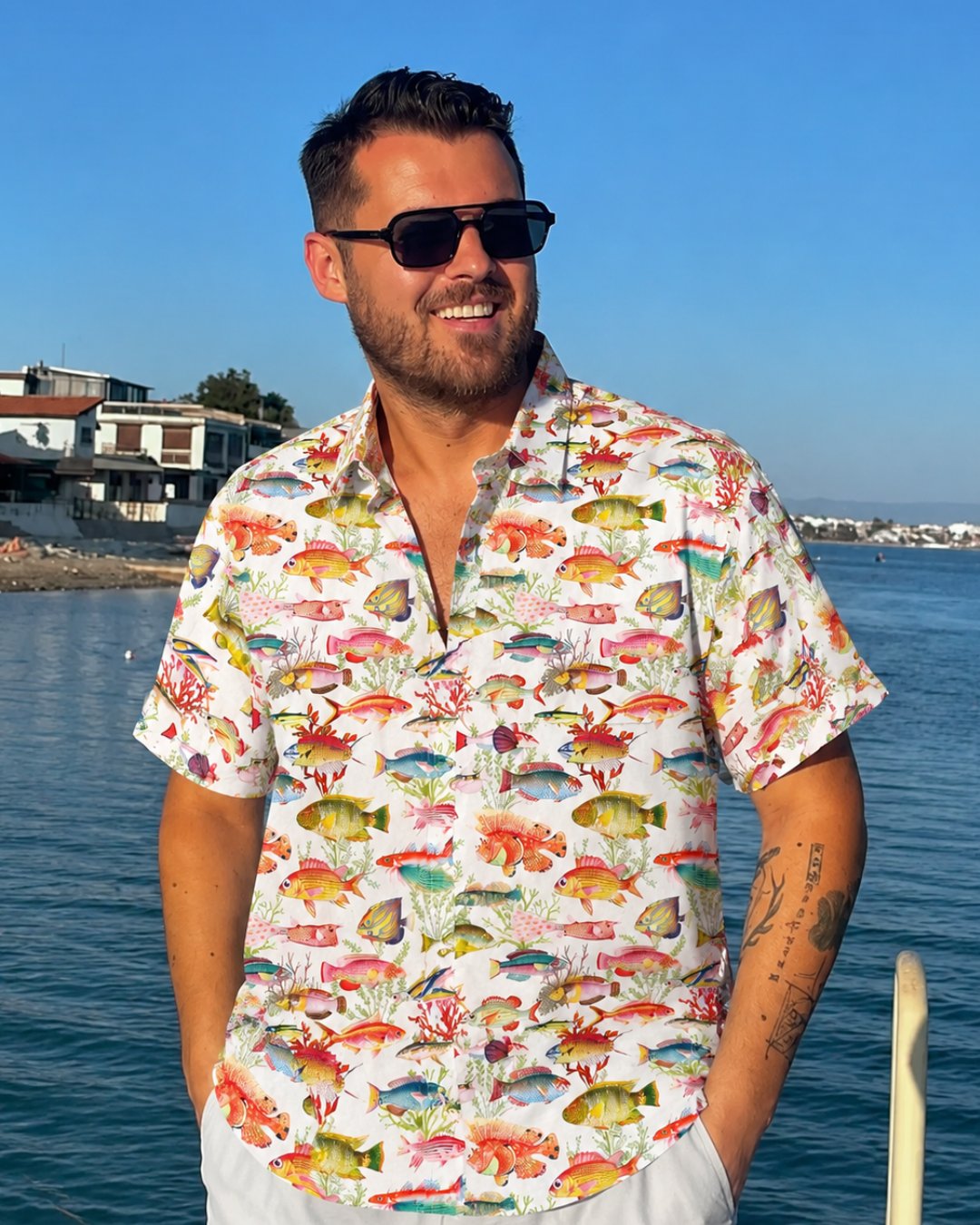 Vibrant Reef Fish Men's Breathable Shirt