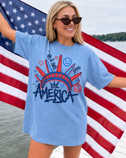 America Crown Graffiti T-shirt