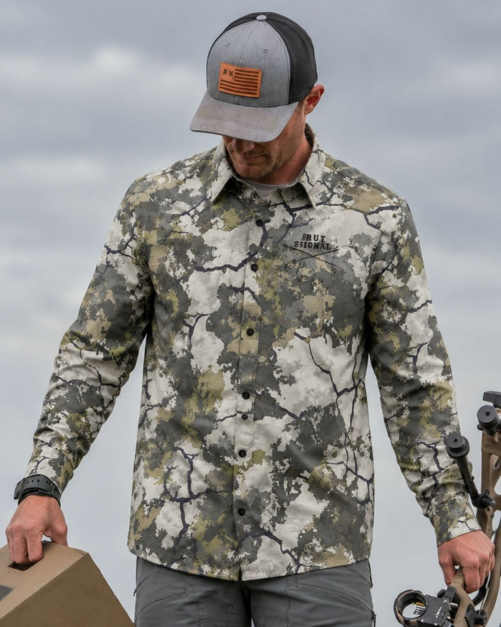 Buck Fever Long-sleeve Button Up Shirt (4).jpg