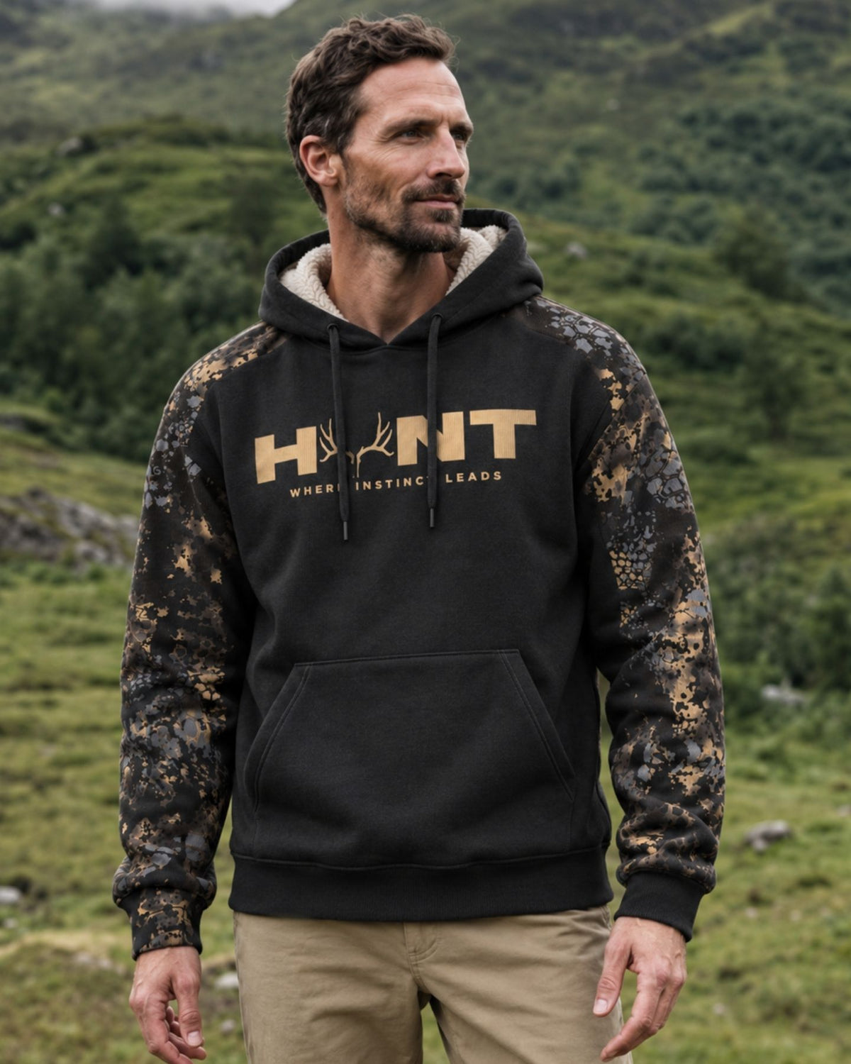 Deer Hunts Camo Fleece Hoodie (6).jpg