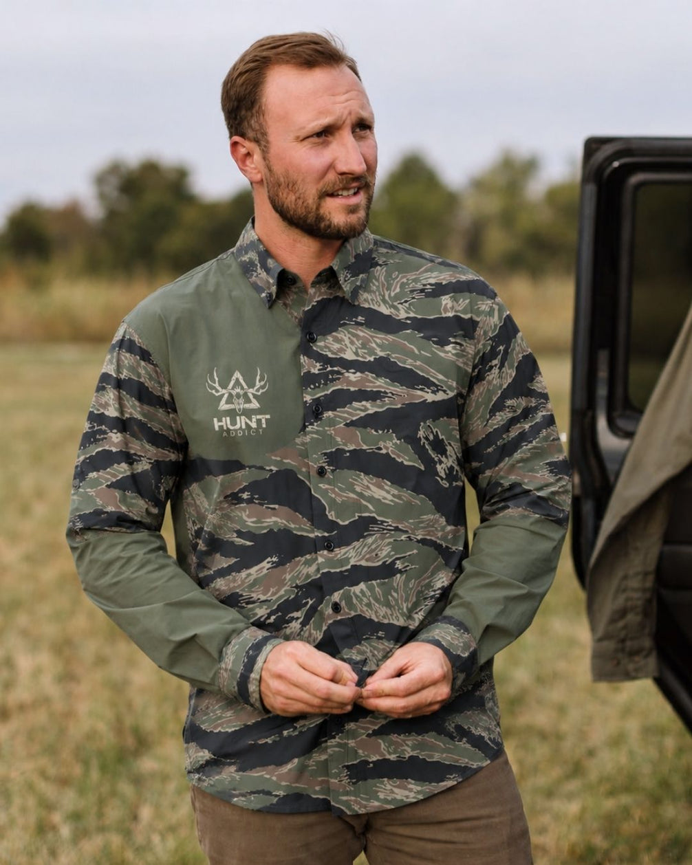 Hunt Addict Long-sleeve Button Up Shirt (4).jpg