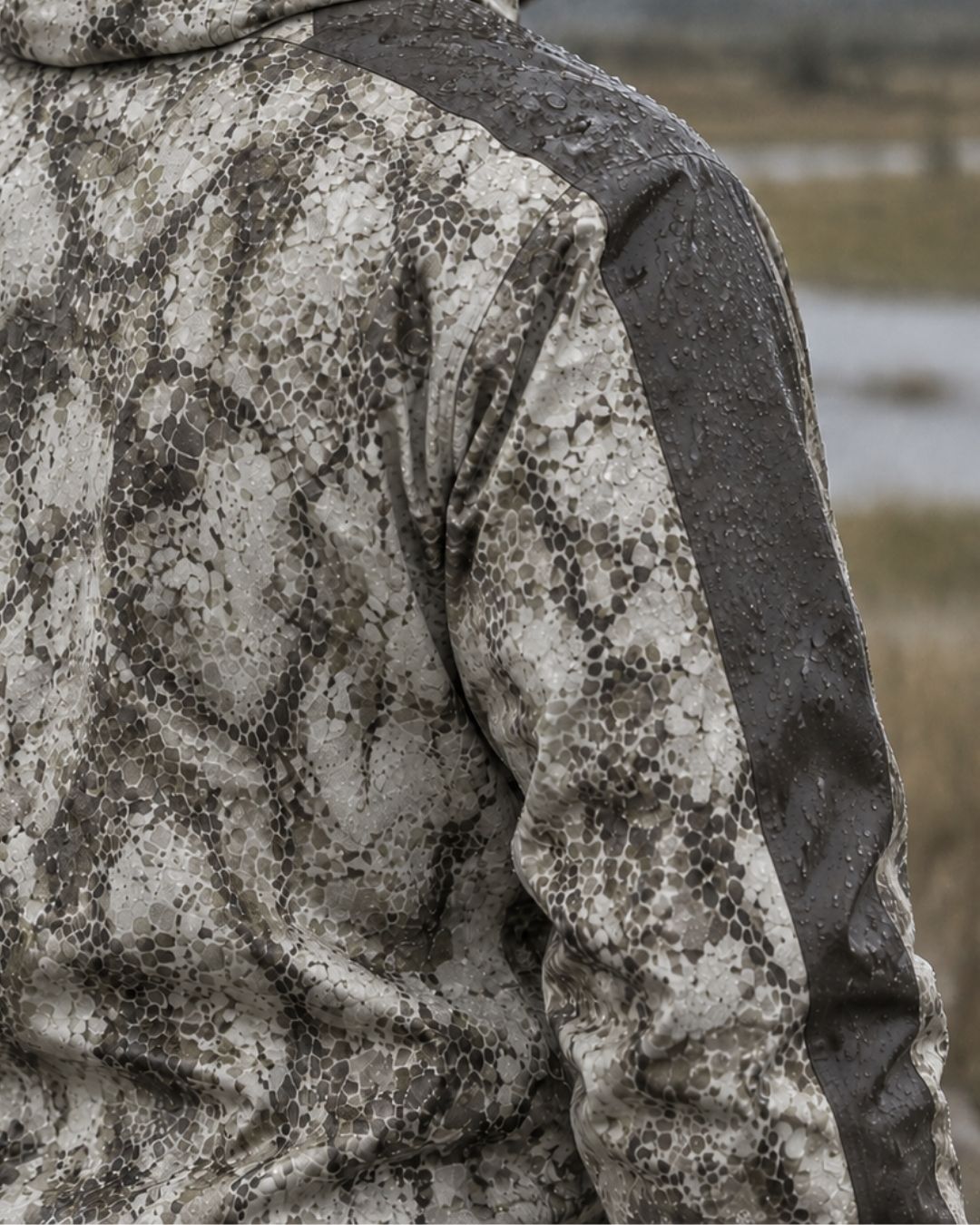 Marsh Commander Camo Water-Resistant Jacket (3).jpg