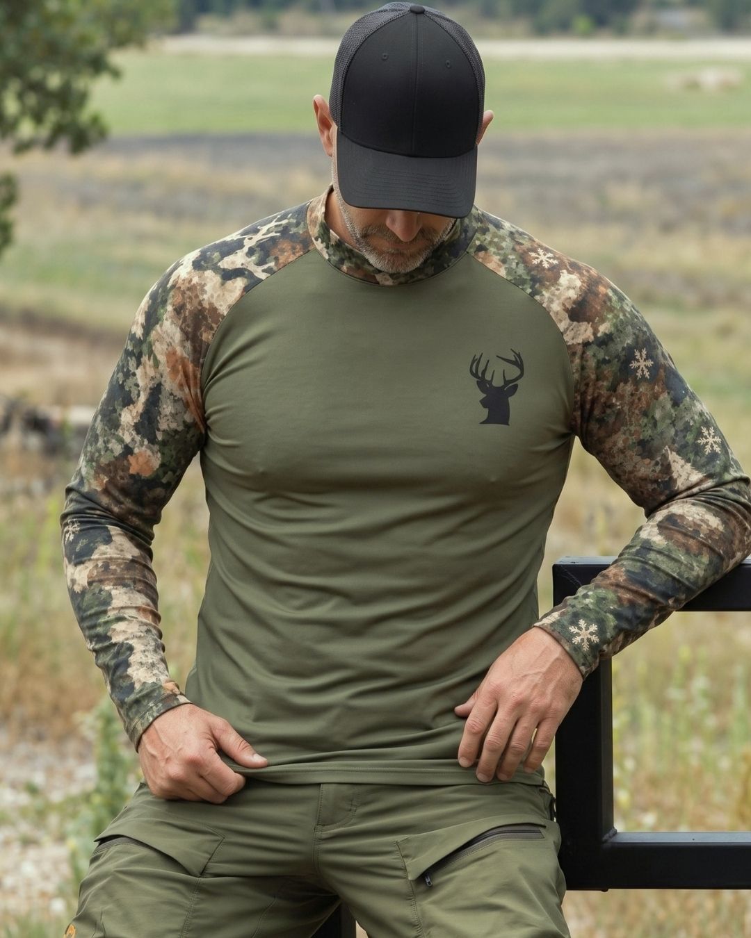 Long-Sleeve detail - Merry BuckMas Camo Layering Series