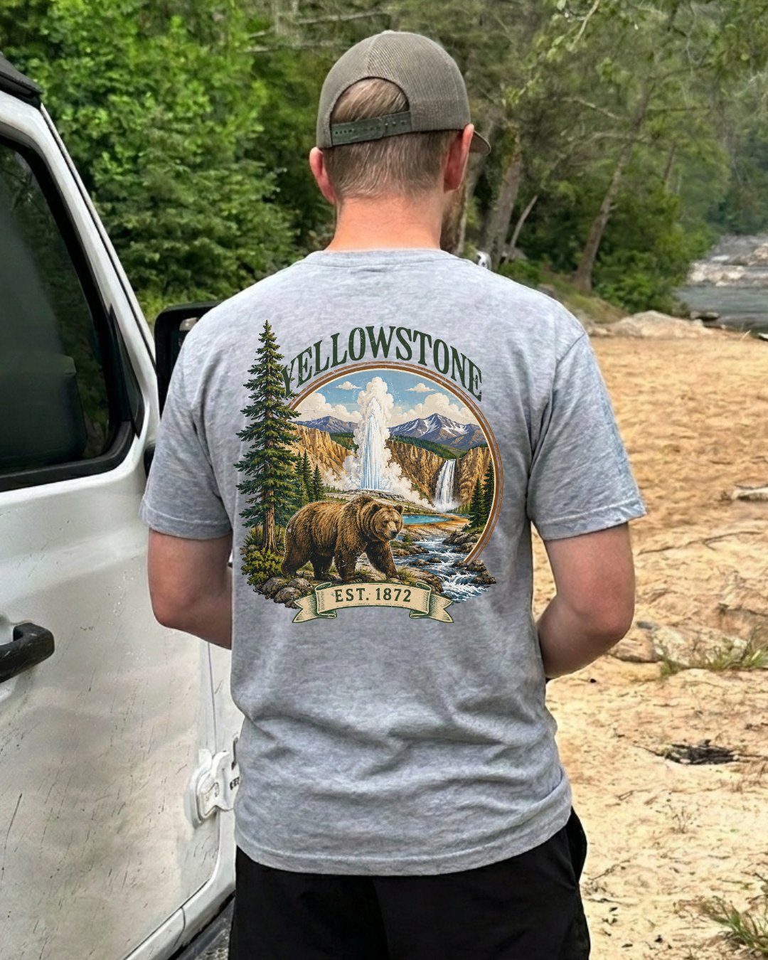 Yellowstone Est. 1872 T-shirt